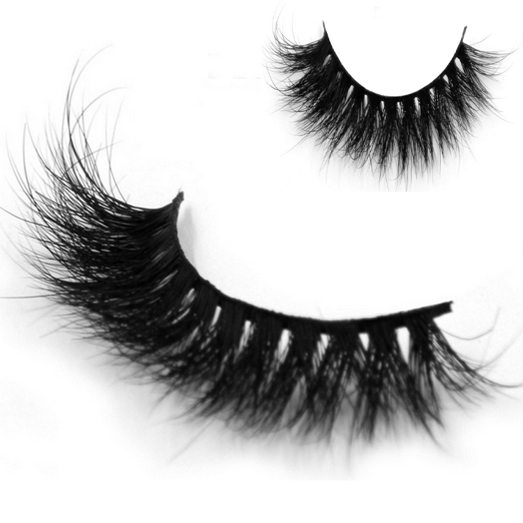 mink eyelash extensions.jpg